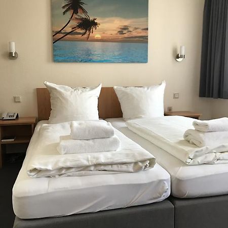 Hotel La Isla Cologne Extérieur photo